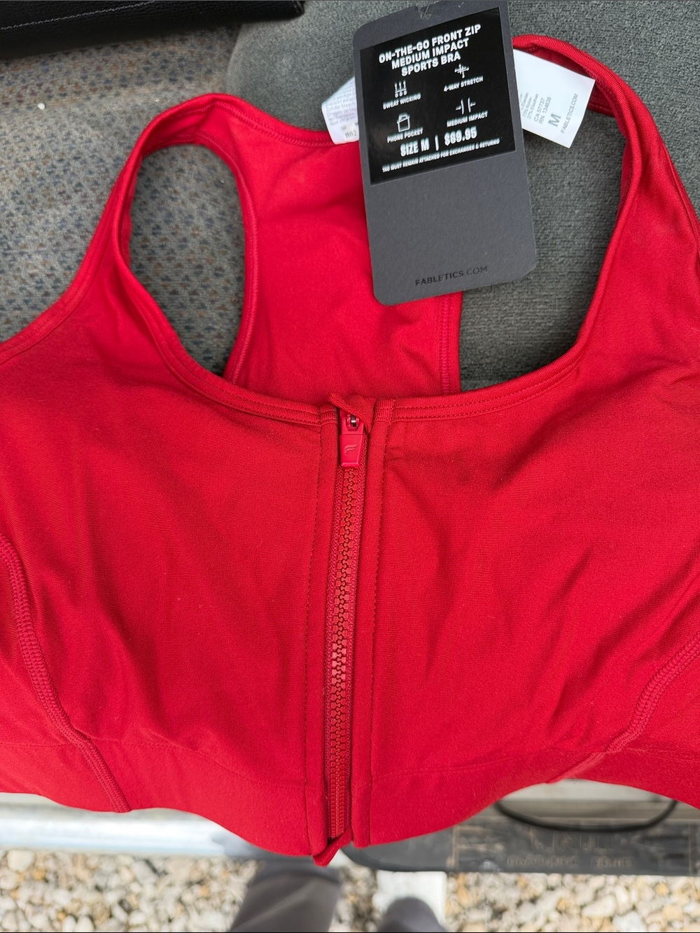 Fabletics sports bra size M NWT